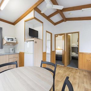 Wattle Glen Cabin 2 Bedroom